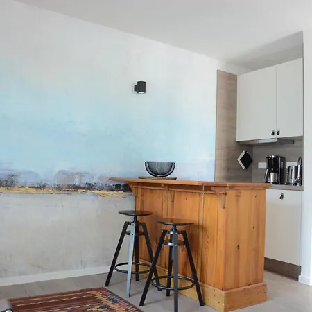 Schoene Zeit! 15204 Apartment